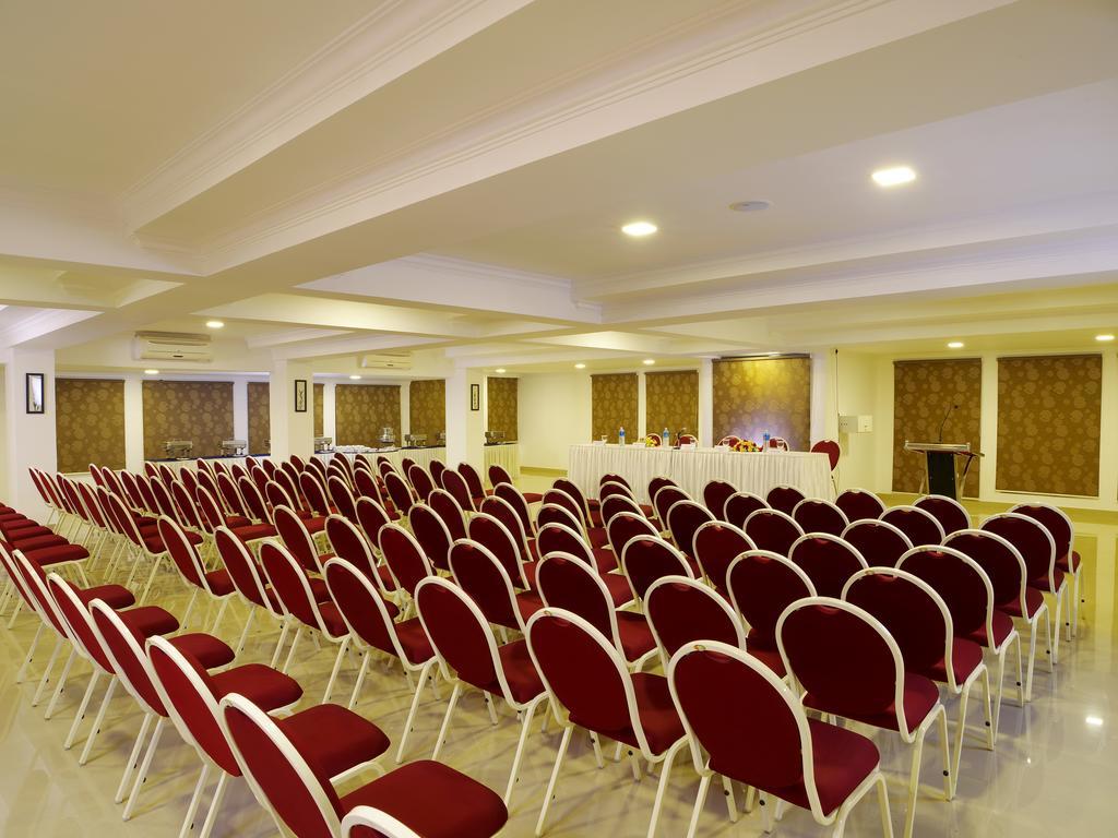 Iswarya Residency Hotel Kottayam Eksteriør billede